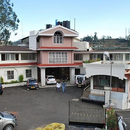 Hotel Sapphire Garden View อูตี ภายนอก รูปภาพ